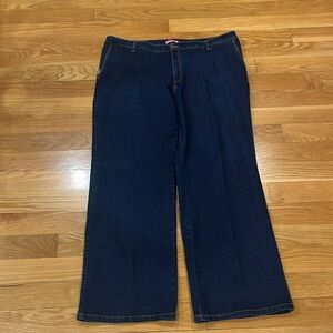 Woman Within women’s plus size modern fit jeans size 22W.